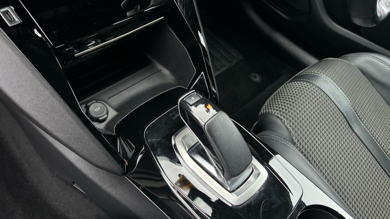 Peugeot 208 100kW GT 50kWh 5dr Auto Electric Hatchback